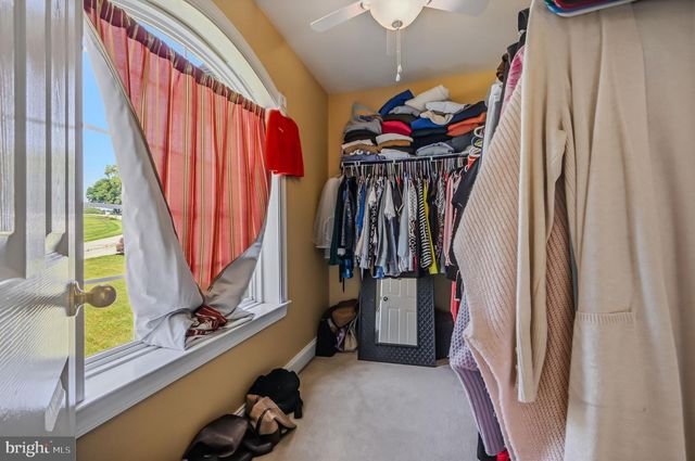 15 BRAMBLE LN, West Grove, PA 19390
