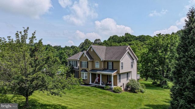 15 BRAMBLE LN, West Grove, PA 19390
