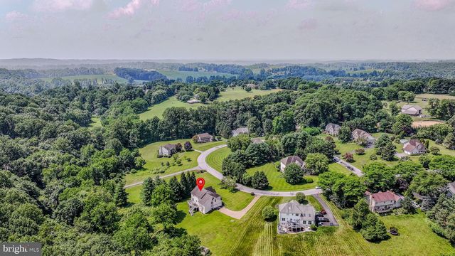 15 BRAMBLE LN, West Grove, PA 19390
