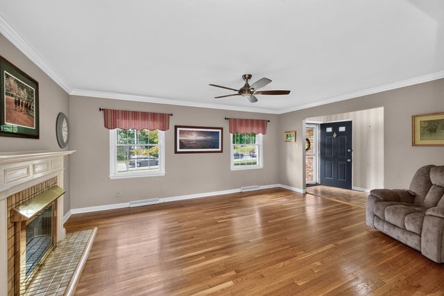 2791 Clays Mill Road, Lexington, KY 40503