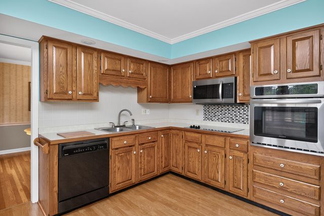 2791 Clays Mill Road, Lexington, KY 40503