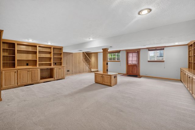 2791 Clays Mill Road, Lexington, KY 40503