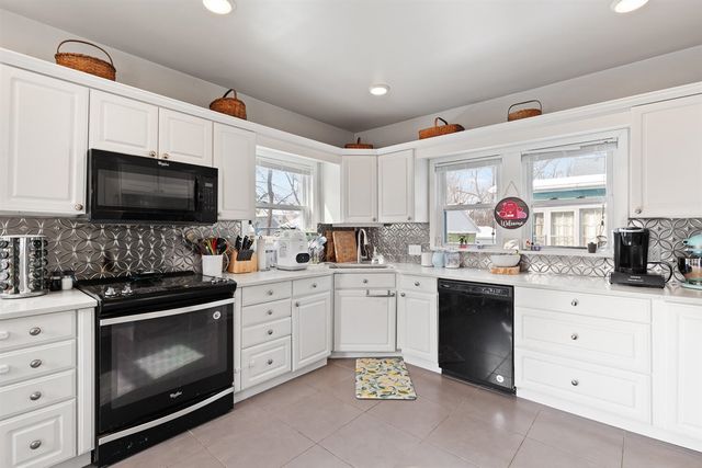 204 S Wisner Street, Jackson, MI 49202