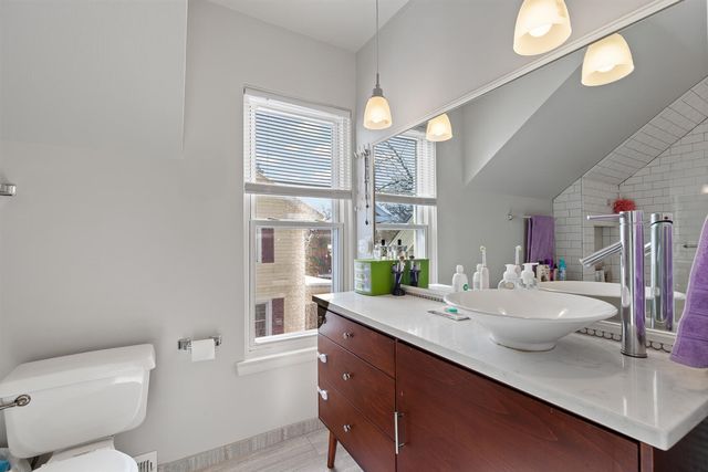 204 S Wisner Street, Jackson, MI 49202