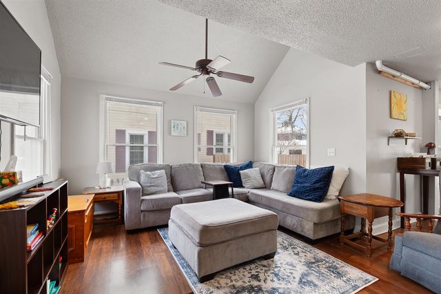 204 S Wisner Street, Jackson, MI 49202