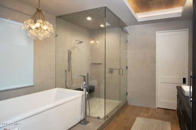 7052 E IVYGLEN Circle, Mesa, AZ 85207