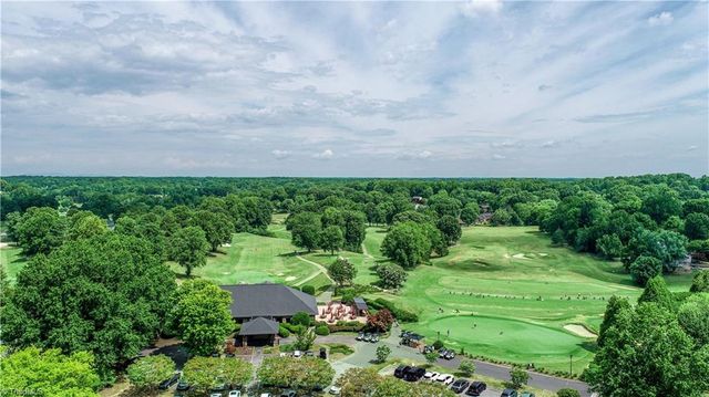 3718 Sawgrass Road, Greensboro, NC 27410