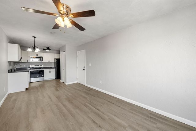 22 Irving St 15, Everett, MA 02149