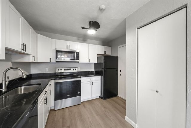 22 Irving St 15, Everett, MA 02149