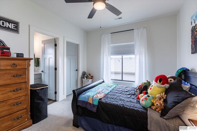 12122 S 205th Street, Gretna, NE 68028