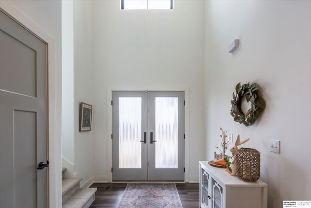 12122 S 205th Street, Gretna, NE 68028