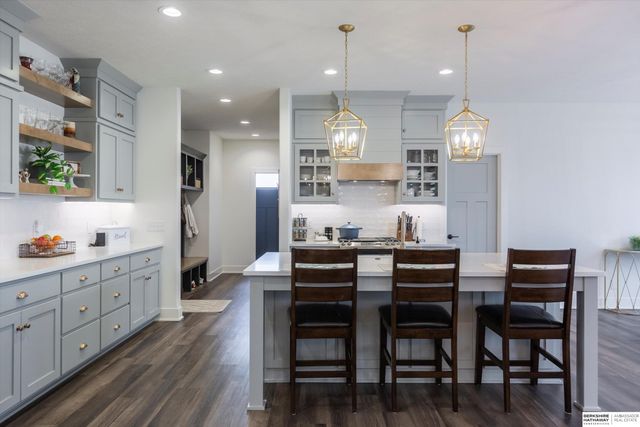 12122 S 205th Street, Gretna, NE 68028