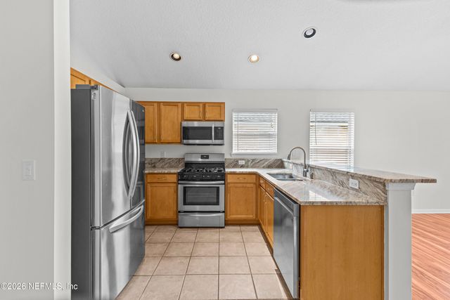 6242 DALTON SPRING Court, Jacksonville, FL 32258