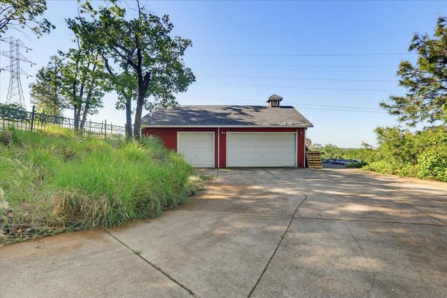 19698 View Forever Ln, Grass Valley, CA 95945