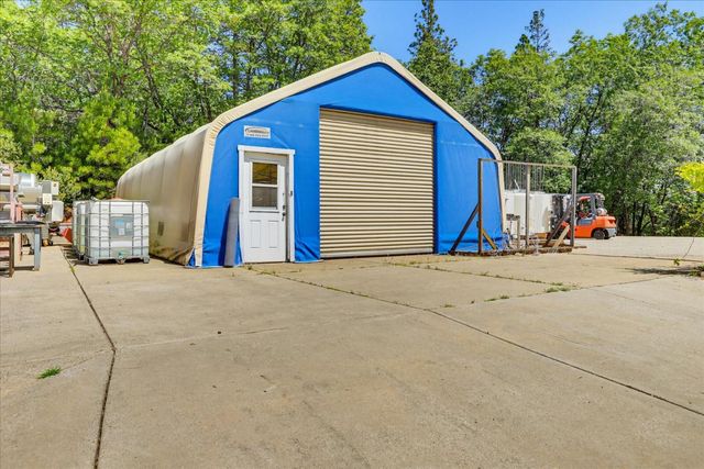 19698 View Forever Ln, Grass Valley, CA 95945