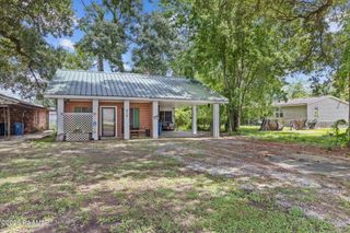 810 N Martin Luther King Jr. Drive, St. Martinville, LA 70582