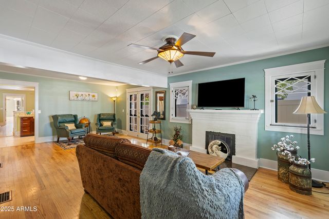 343 S MOUNT VERNON Avenue, Prescott, AZ 86303