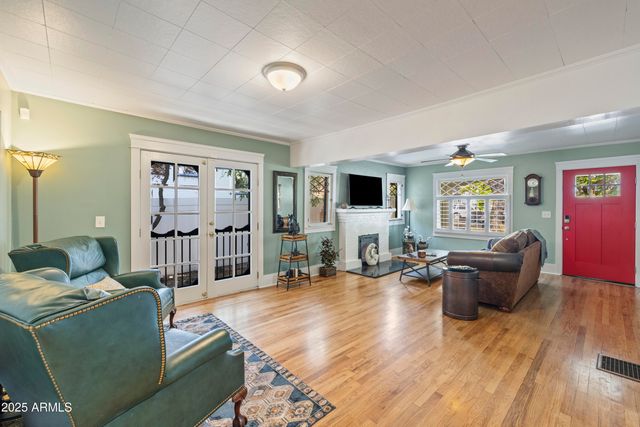 343 S MOUNT VERNON Avenue, Prescott, AZ 86303