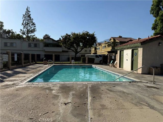 10226 Chaparral Way Unit B, Rancho Cucamonga, CA 91730