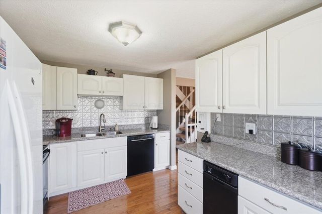 2977 Talbrock Circle, Dublin, OH 43017