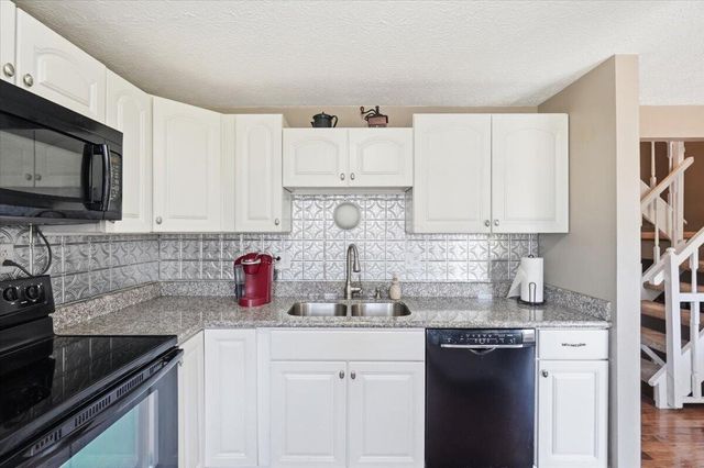 2977 Talbrock Circle, Dublin, OH 43017
