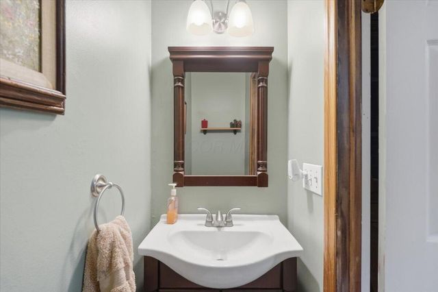 2977 Talbrock Circle, Dublin, OH 43017