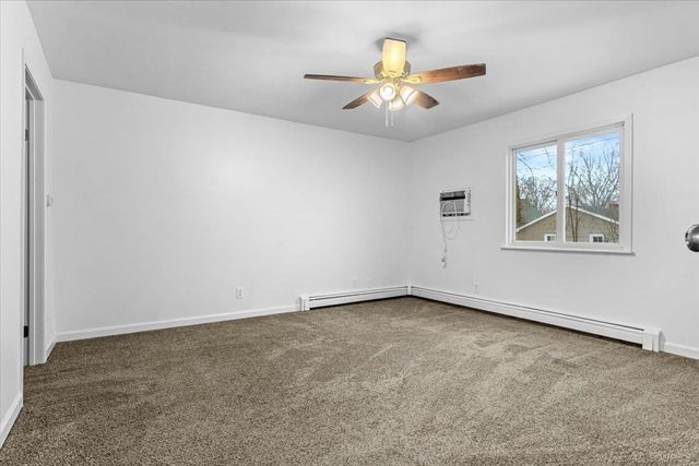 606 N Sixth Street, St Clair, MI 48079