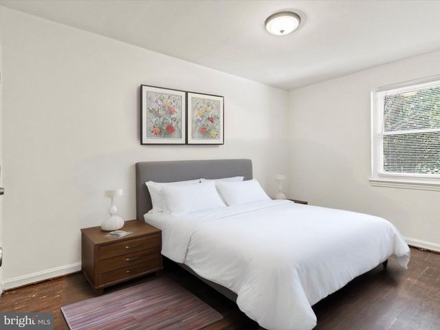 1260 16TH ST NE, Washington, DC 20002