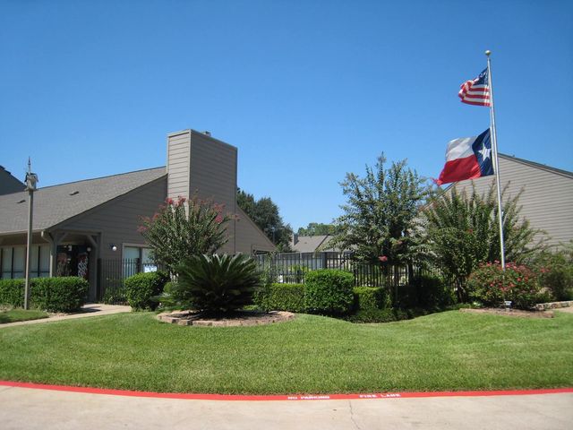 14777 Wunderlich Drive 1202, Houston, TX 77069