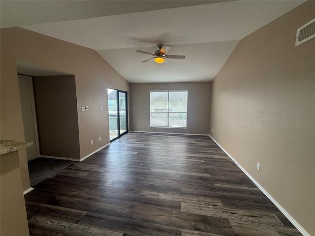 14777 Wunderlich Drive 1202, Houston, TX 77069