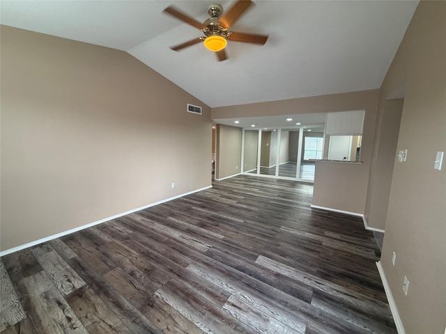 14777 Wunderlich Drive 1202, Houston, TX 77069