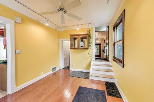 708 Carpenter Avenue, Oak Park, IL 60304