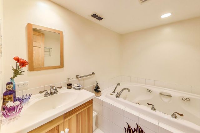 708 Carpenter Avenue, Oak Park, IL 60304