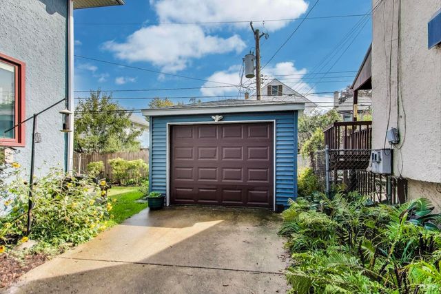 708 Carpenter Avenue, Oak Park, IL 60304