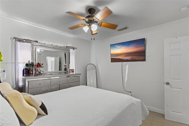 45 NE 186th Ter, Miami, FL 33179