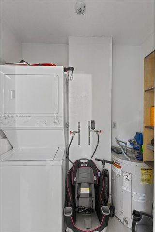 45 NE 186th Ter, Miami, FL 33179