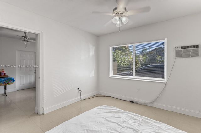 45 NE 186th Ter, Miami, FL 33179