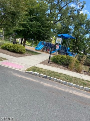 324 Rock Ave, Piscataway Twp., NJ 08854