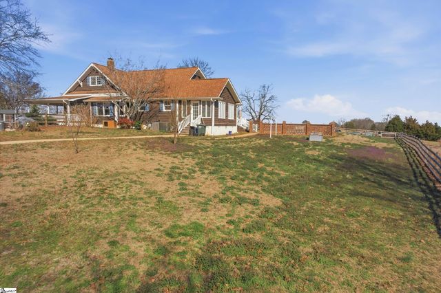 1303 Ansel School Road, Greer, SC 29651