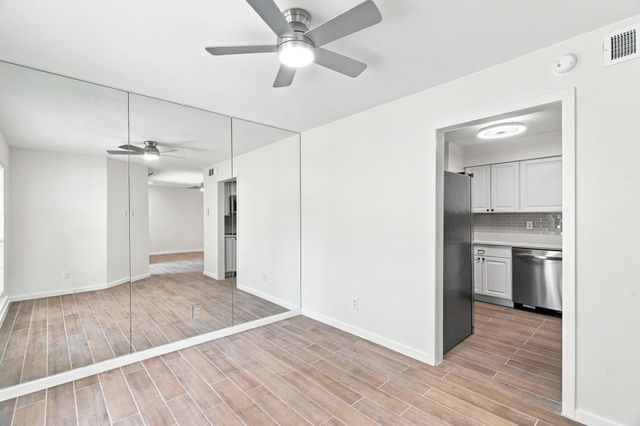 15151 Berry Trail 910, Dallas, TX 75248