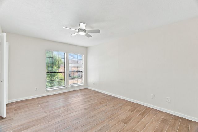 15151 Berry Trail 910, Dallas, TX 75248