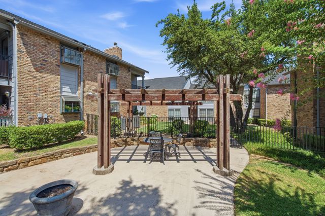 15151 Berry Trail 910, Dallas, TX 75248