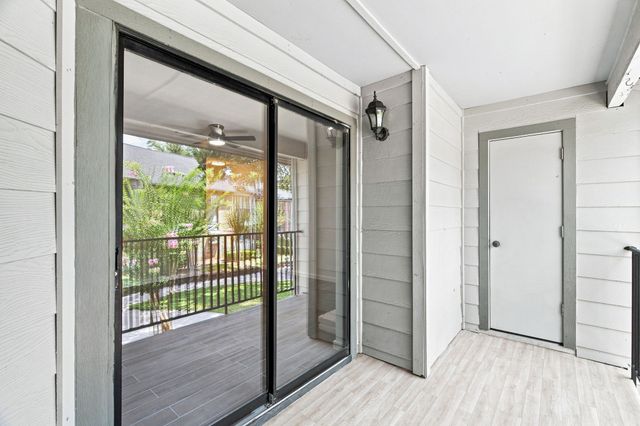 15151 Berry Trail 910, Dallas, TX 75248