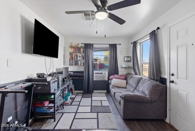 6602 N 53RD Avenue, Glendale, AZ 85301