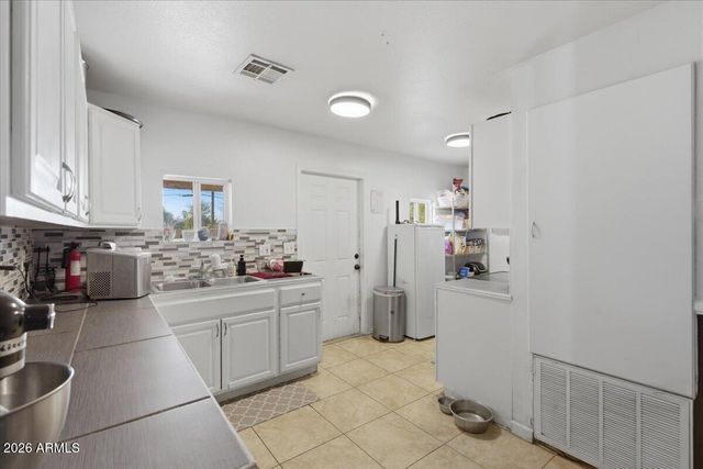 6602 N 53RD Avenue, Glendale, AZ 85301