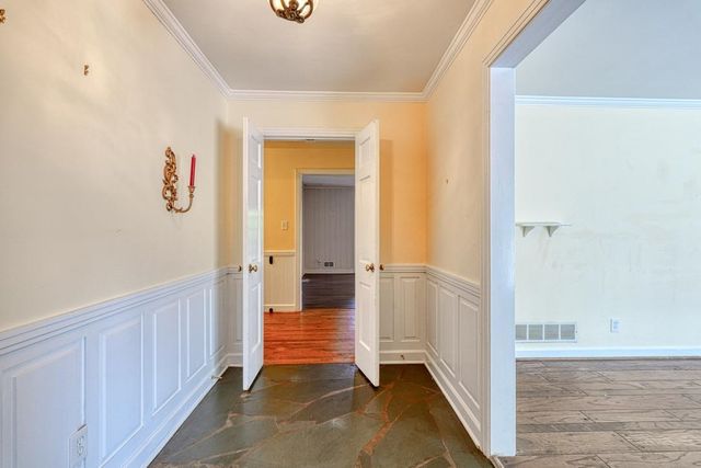 311 Crews Drive, Spartanburg, SC 29307