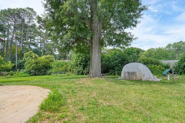 311 Crews Drive, Spartanburg, SC 29307