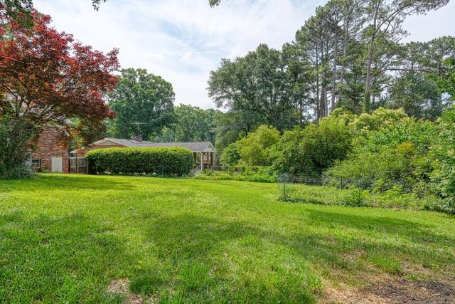 311 Crews Drive, Spartanburg, SC 29307