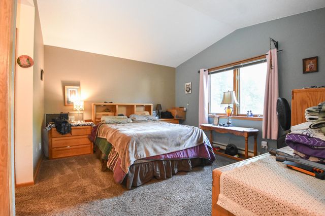1630 11 Avenue S, Fargo, ND 58103