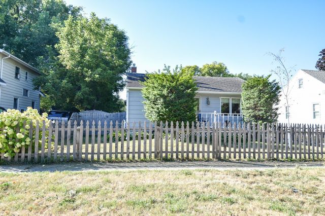 1630 11 Avenue S, Fargo, ND 58103